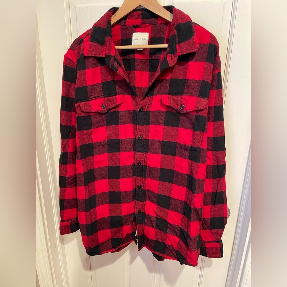 American Eagle Outfitters Red and Black Checkered Mens Shirt XXL